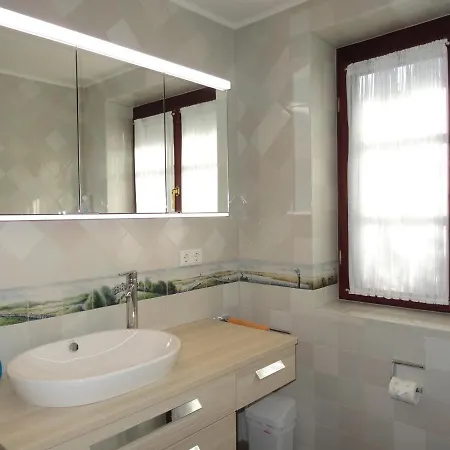 Hollandwarft Apartment *