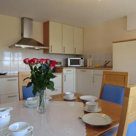 Hollandwarft Apartment *